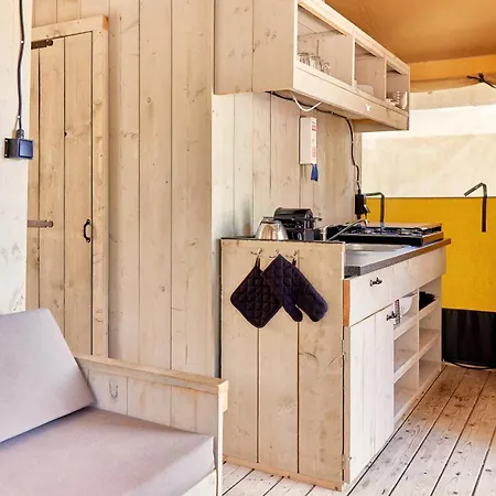 Glamping