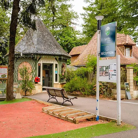 Glamping Luxe tent Payrac